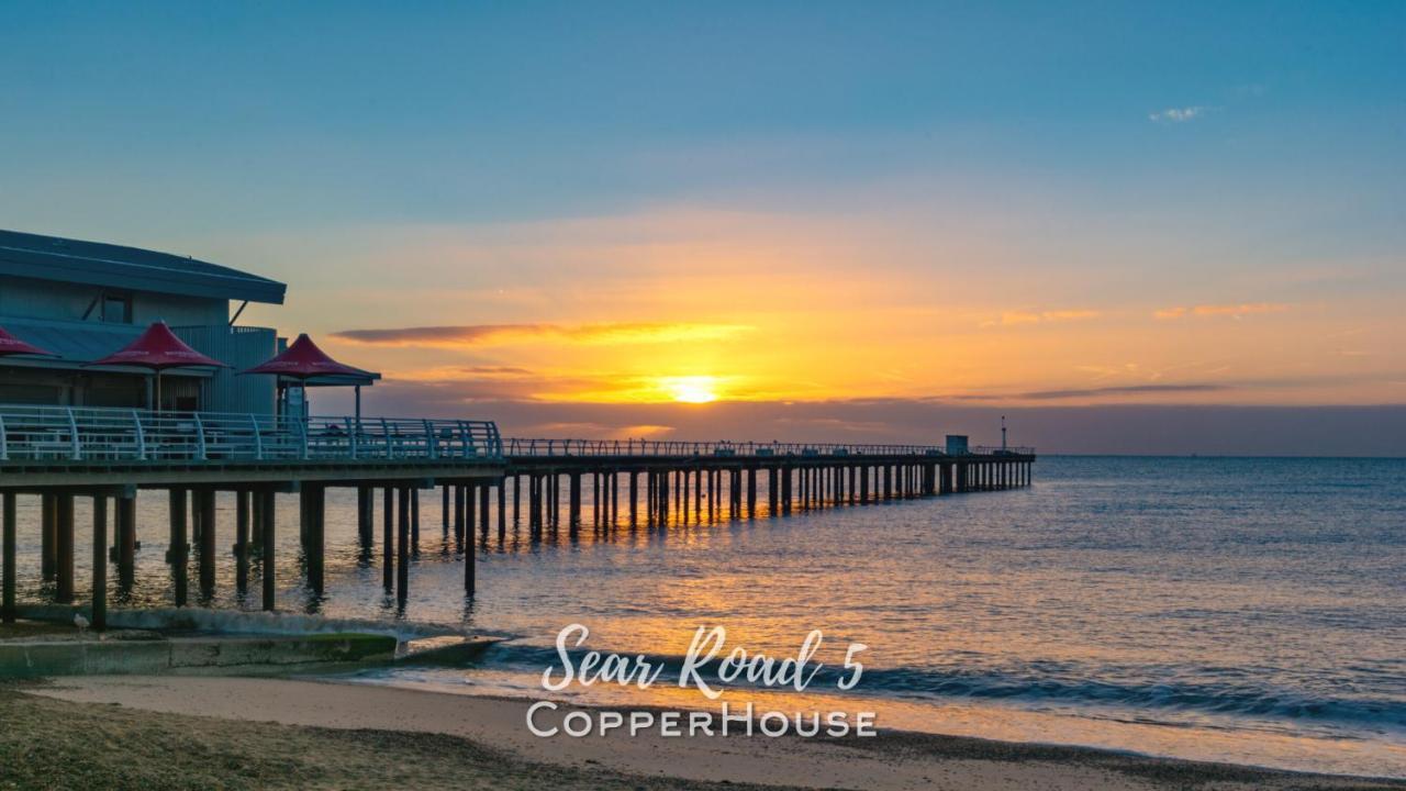 Beautiful Apartments On The Sea Front - Sea Road 5 Felixstowe Esterno foto