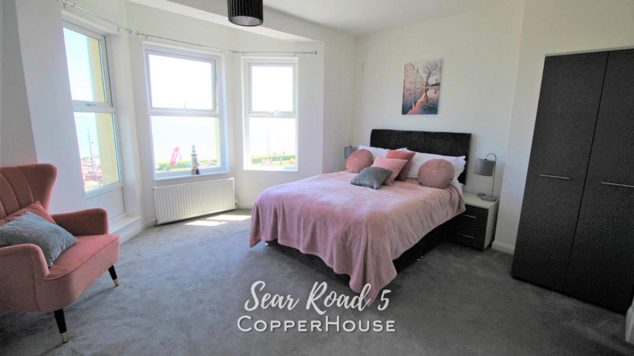 Beautiful Apartments On The Sea Front - Sea Road 5 Felixstowe Esterno foto
