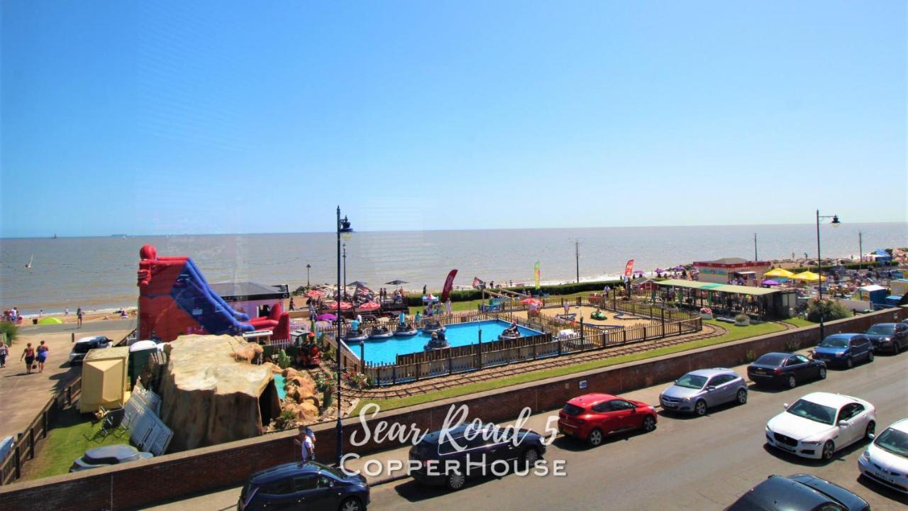 Beautiful Apartments On The Sea Front - Sea Road 5 Felixstowe Esterno foto